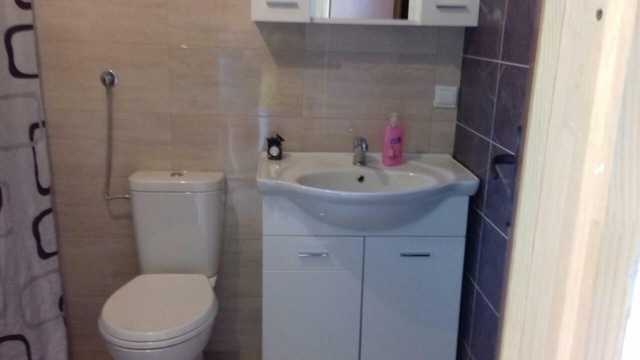 Apartman Strahinja Тиват Екстериор снимка